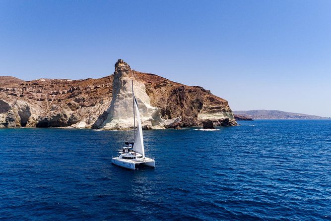 Private Luxury Caldera Cruise with a rich BBQ meal and Open Bar! - Snorkeling Time With Included Gear (and Smart Prep)