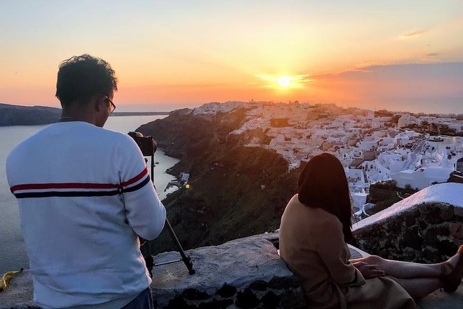Private Santorini Day Tour & Native Driver - Oia’s Blue Domes, Cliff Views, and How to Use Your 1 hour 15 minutes