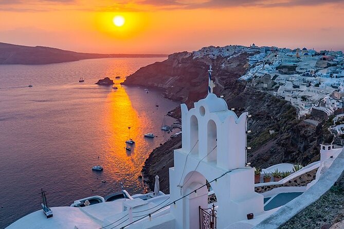 Private Santorini Tailor Made - Choice of the Guest! - Old villages: Megalochori, Pyrgos, and Emporio without the hassle