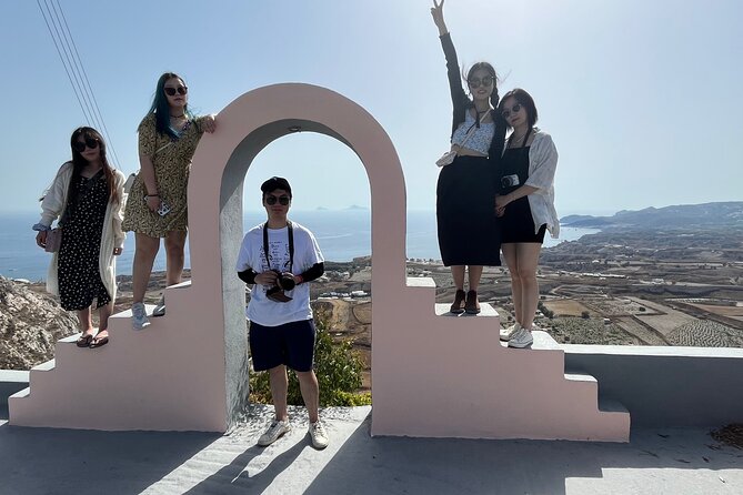 Private tour experience in Santorini island - Red Beach (Kokkini Paralia): volcanic color you can’t fake