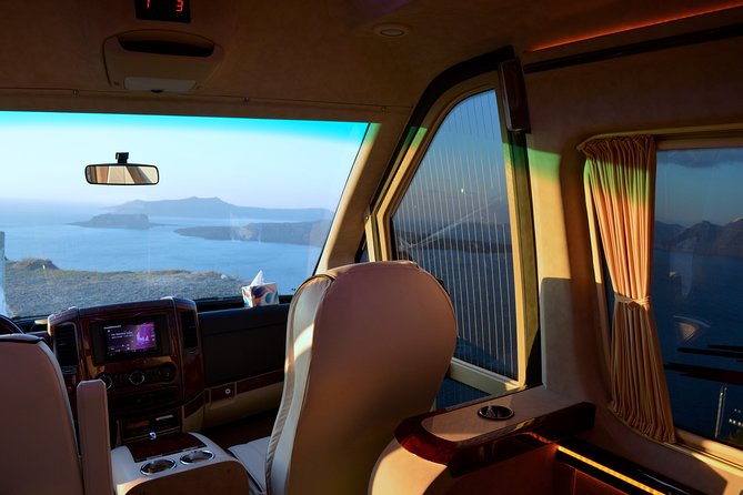 Private Transfer , from or to Santorini Airport / Port / Hotel - The 10 To 30 Minute Transfer: Speed, Privacy, And Less Guesswork