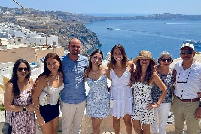 Private Transfer Santorini One-way From/To Airport, Port & Hotel - Door-to-Door Santorini Transfers, what actually changes for you