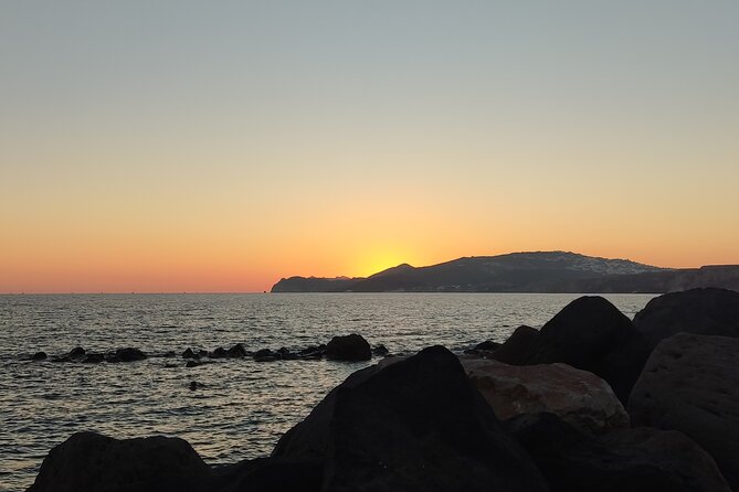 Private Transfer Santorini One-way From/To Airport, Port & Hotel - Time on the road, planning for 20 to 45 minutes