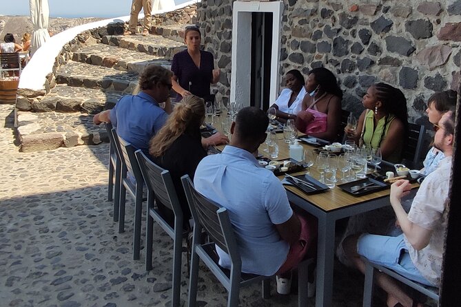 Private Wine Tour in 3 Wineries with 12 Wine Tastings and Tapas - Transportation, Timing, and the One Thing to Double-Check