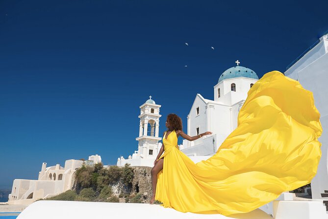 Professional Flying Dress Photoshoot In Santorini - Key things I’d focus on before booking