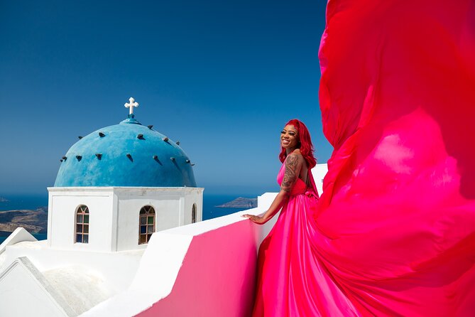 Professional Flying Dress Photoshoot In Santorini - Flying Dress Photoshoot in Santorini: what you are really buying