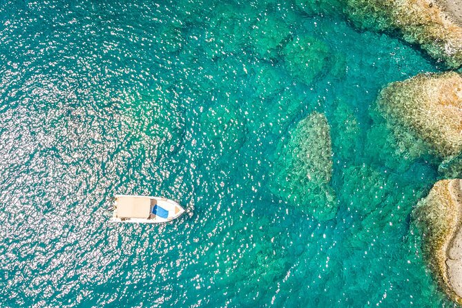 Rent a Boat in Santorini with Free License - Boat Setup That Actually Helps: GPS, Canopy, Cooler, and Safety Gear