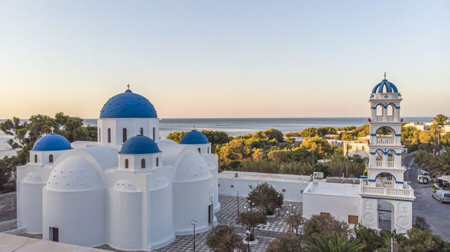 Santorini 2-Day Combo: Volcano Boat Cruise & Island Bus Tour - Is it worth it for you? Best matches and likely mismatches