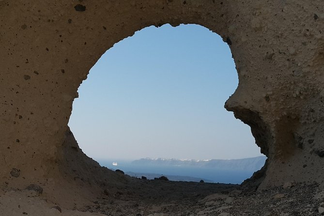 Santorini: 4hr Private Countryside Hidden Paths Tour - Stop 3: Windmills of Emporio for a quick photo stop