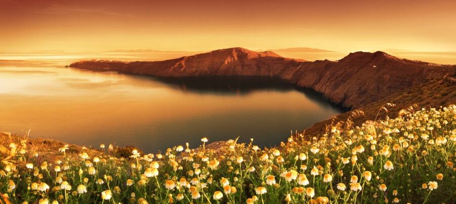 Santorini 5hour Semi-Private SECRET SUNSET Tour - Akrotiri Red Beach: one of the rare red sand scenes