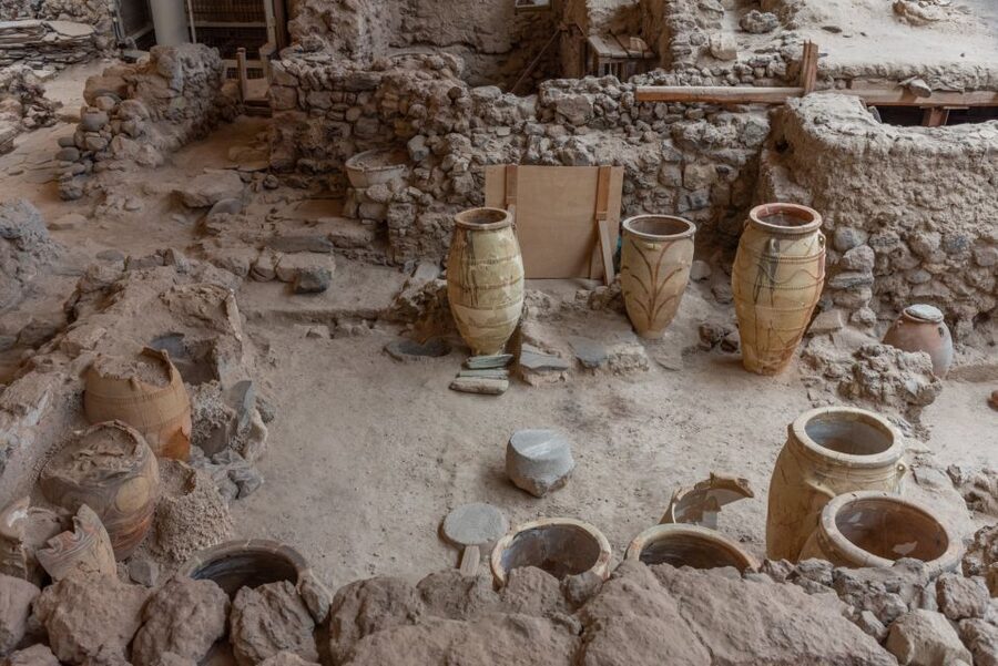 Santorini: Akrotiri Entry Ticket and Audio Guide - The audio highlights you should look for as you move through Akrotiri