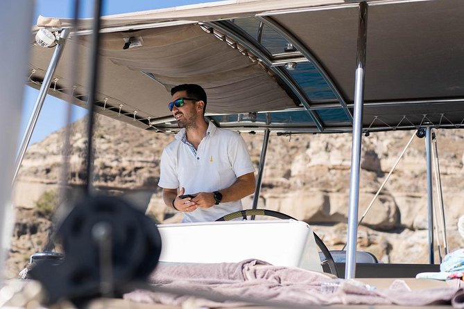 Santorini:All-inclusive Catamaran Cruise with Thirassia Stop - Volcano caldera from sea level: hot springs and snorkeling time