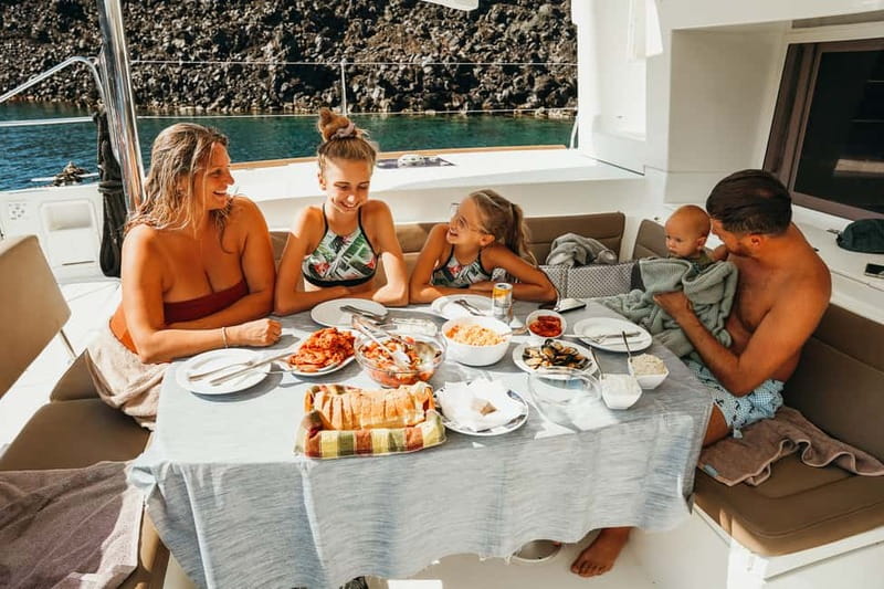 Santorini: All-Inclusive Private Catamaran Experience - Lunch or Dinner Onboard Plus Open Bar: The Part That Makes It Feel All-Inclusive