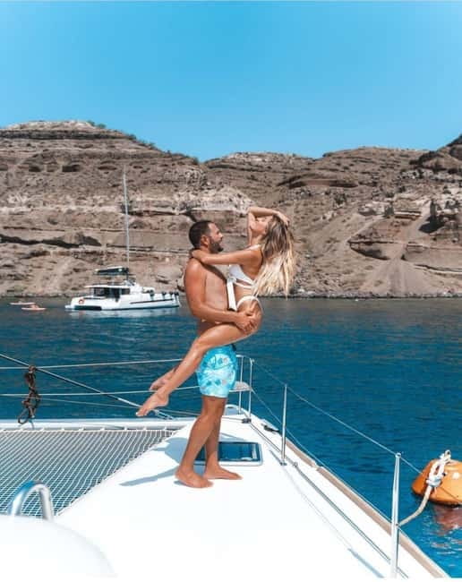 Santorini: All-Inclusive Private Catamaran Experience - Volcano Swimming and Snorkeling: What You’ll Notice Up Close