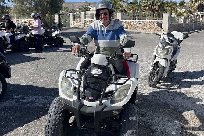 Santorini ATV Highlights Tour: Oia, Viewpoints & Volcanic Beaches - Road-traffic reality, photo tips, and what to bring