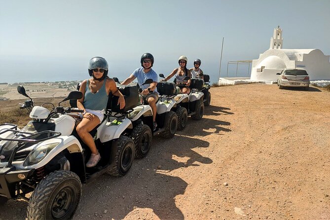 Santorini ATV Quad off-road Tour: Perfect for Cruise Passengers - Stop vibes 1: Perissa Black Sand Beach for volcanic photos