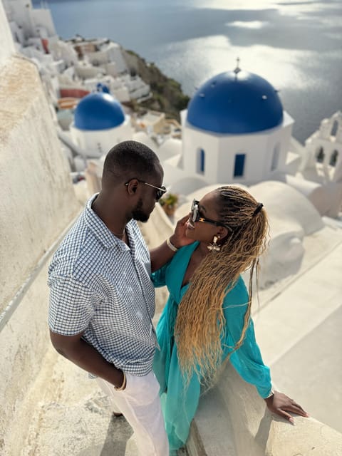 Santorini Best of Custom Tour with Local Guide & Pick-Up - Fira in 45 minutes: how a guided stop saves your brain