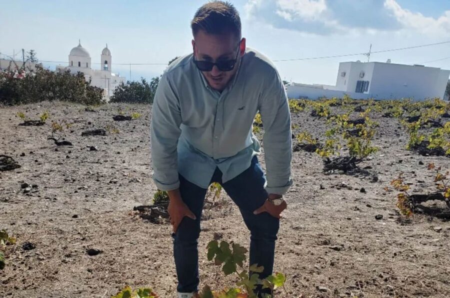 Santorini: Best Of Santorini Private Tour with a Local Guide - Why this Best of Santorini loop feels smarter than random hopping