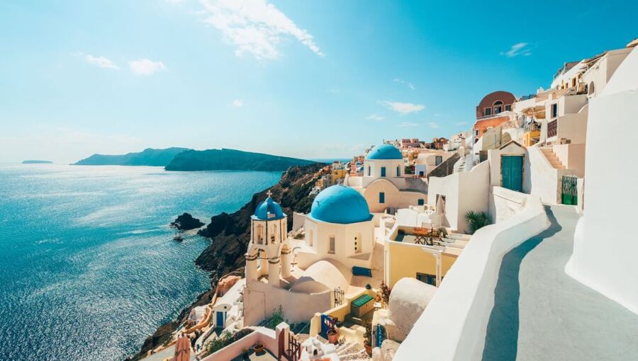 Santorini: Best Of Santorini Private Tour with a Local Guide - Lighthouse on the cliffs: sea air, stone viewpoints, and far-off islands