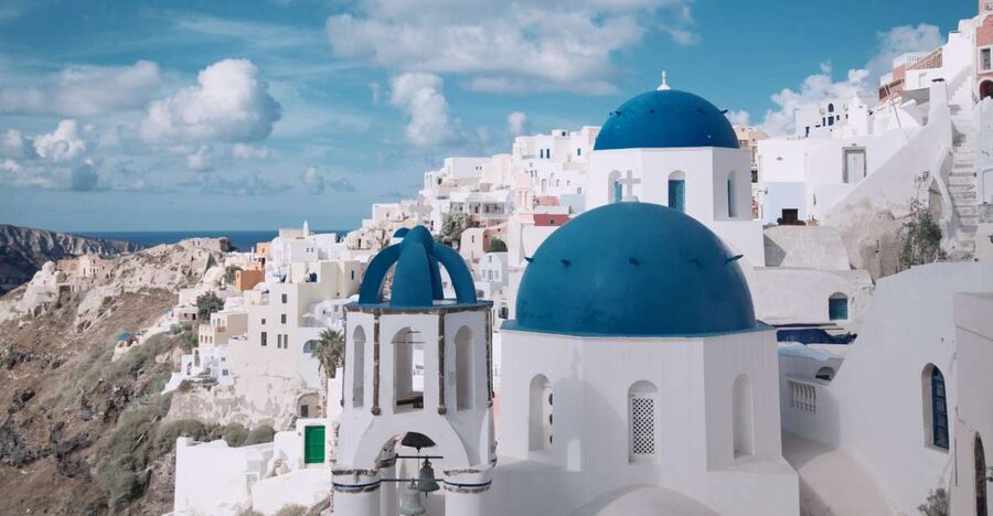 Santorini: Best Of Santorini Private Tour with a Local Guide - Perivolos black sand: time to walk, swim, and eat lunch nearby