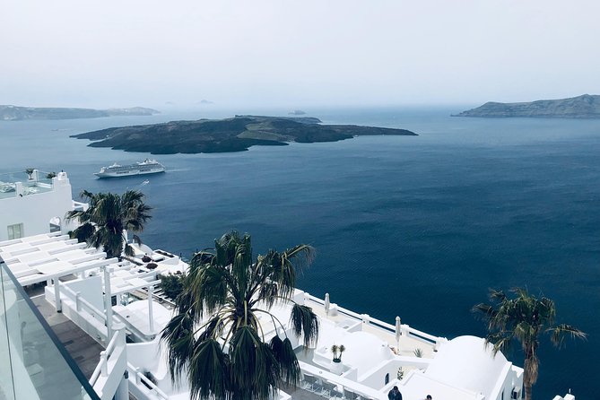 Santorini Bliss: Discover the Charms of the Southern Delight - Stop 3: Red Beach for a quick, dramatic color hit