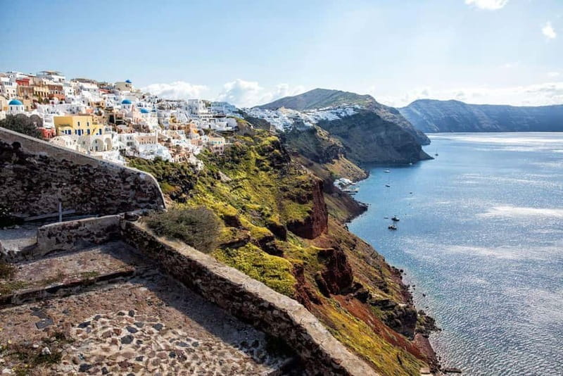 Santorini: Caldera Hike from Fira to Oia - Reaching Oia: how to use your free time well