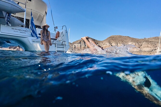 Santorini: Caldera Private Catamaran Cruise with Meal & Drinks - What’s Actually Included: Lunch, Drinks, and Snorkel Gear