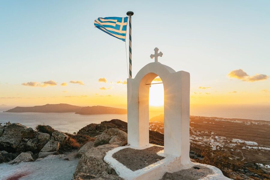 Santorini: Caldera Trail Guided Hike and Sunset Viewing - The caldera rim route that turns Santorini into a walkable story