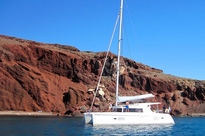 Santorini Catamaran Cruise with Fresh Meal and Open Bar - Food and Open Bar: How You Eat Like It’s Part of the Day, Not an Afterthought