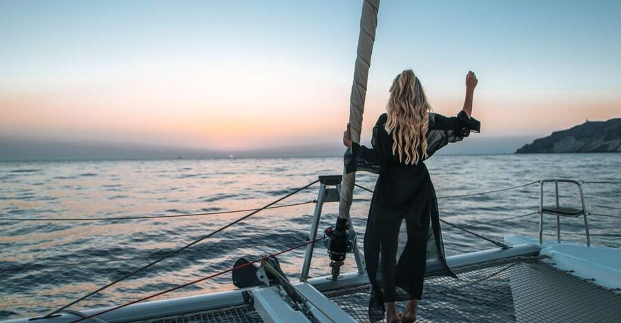 Santorini: Catamaran Cruise with Meal & Open Bar - Price and Value: Is $116 Worth It?