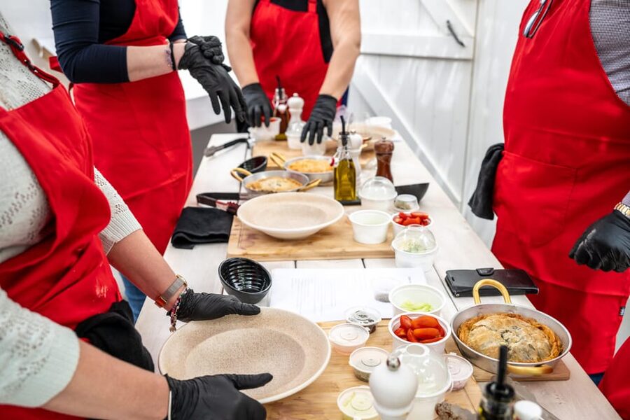 Santorini: Cooking Class with Lunch and Wine Tasting - Meet the team, from Chef Jason to sommelier Lazarus