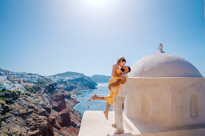 Santorini: Customized Private Photoshoot Walk in Oia - Key Things That Make This Oia Photoshoot Worth It