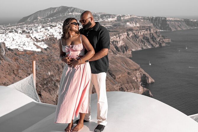 Santorini: Customized Private Photoshoot Walk in Oia - Pose Coaching That Feels Natural, Not Forced