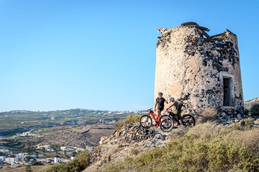 Santorini e-bike guided tours - Easy E-bikes, smart stops, and a real sense of Santorini