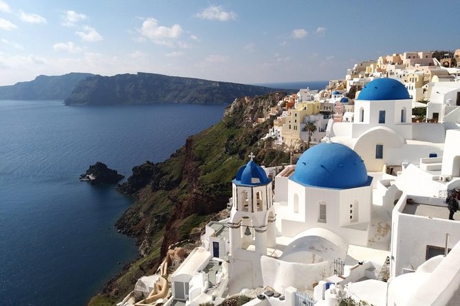 Santorini First-time Visitors Private Tour with Wine Tasting - Stop 2, Oia main street: iconic blue domes plus a real village feel