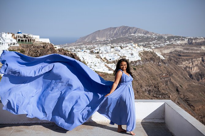 Santorini Flying Dress Photo Session Experience - Posing Help That Feels Practical, Not Awkward