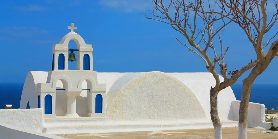 Santorini: Full-Day Small Group Tour - Oia on the Northern Tip: Typical Architecture, Shopping Time, and Sea-Facing Views