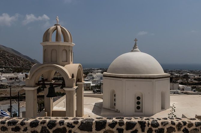 Santorini Highlights and Venetian Castles Small-Group Day Tour - Pyrgos Castelli: the Venetian viewpoint above the caldera