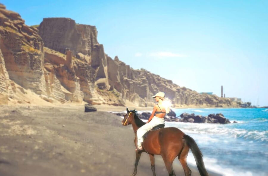 Santorini: Horseback Riding Tour on the Beach - Getting To the Ranch Near Akrotiri Without Stress