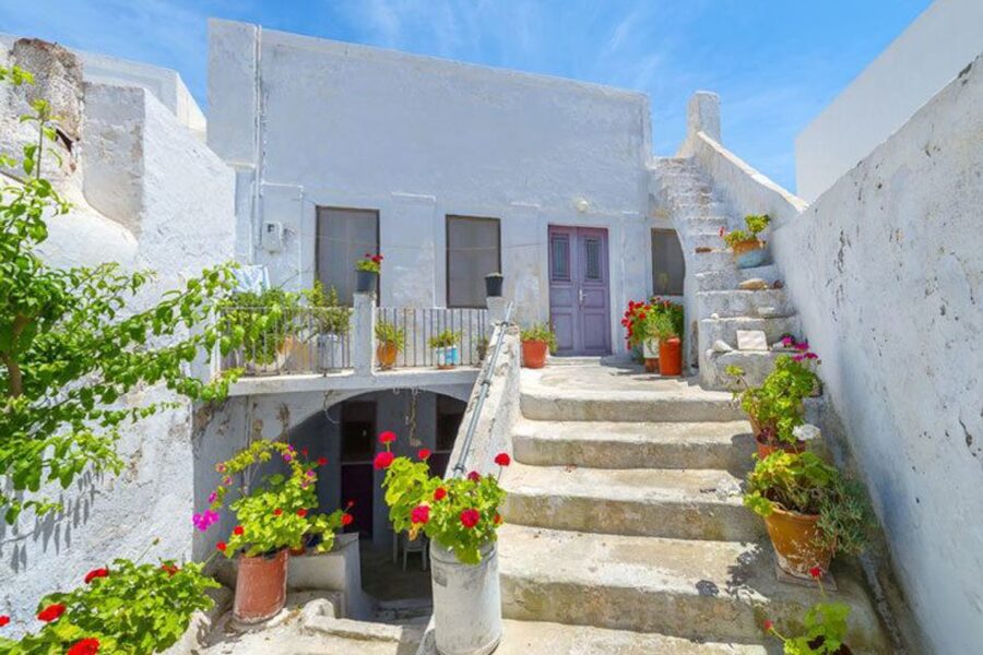 Santorini Island Bus Tour and Caldera Sunset Cruise - Pyrgos: Cycladic charm at the island’s top village