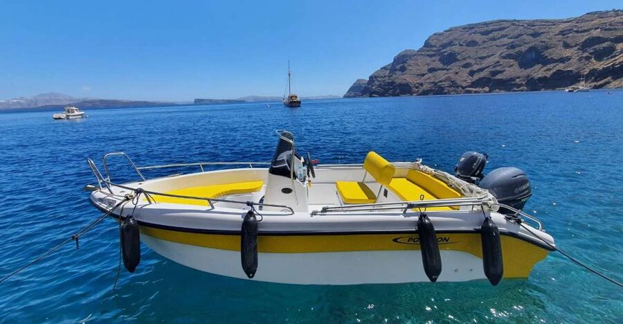 Santorini: license free boat in Santorini - Weather, safety, and practical rules you should take seriously