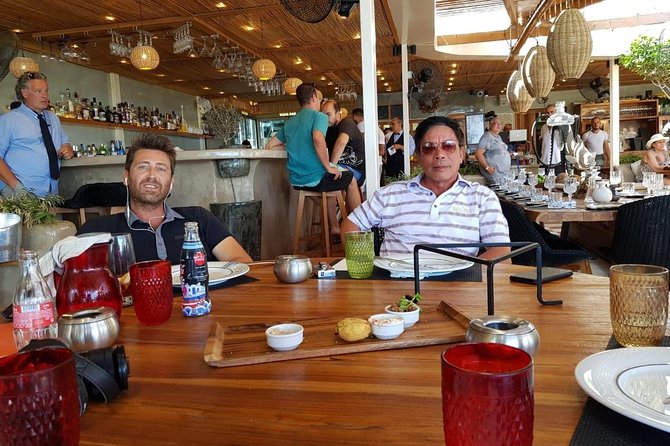 Santorini Local Tour - Akrotiri’s Volcanic Time Capsule, and the €20 Ticket You Need