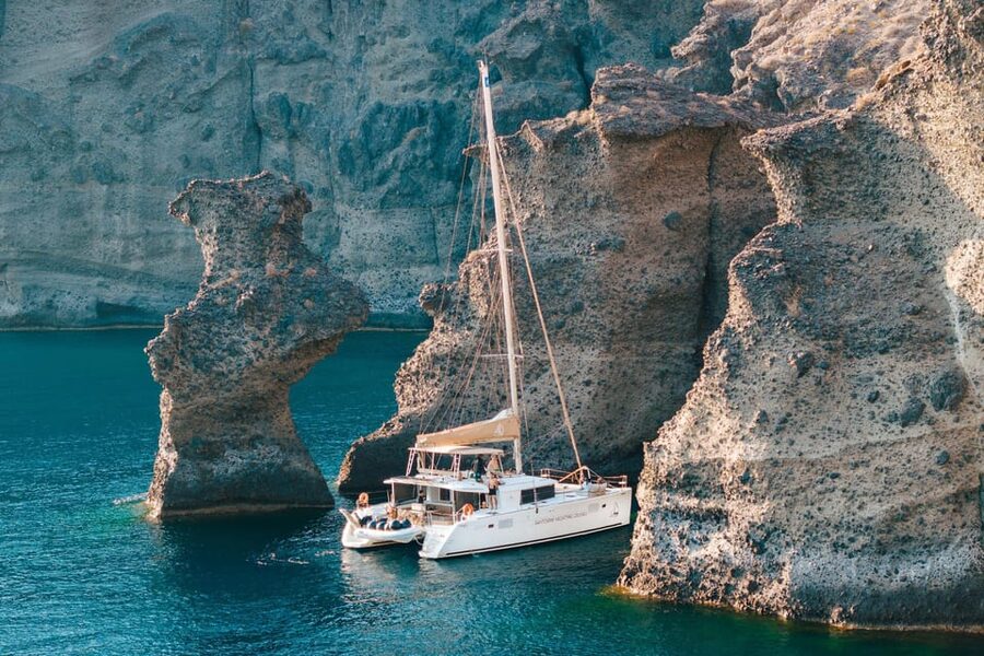 Santorini: Luxury Sunset Cruise with Dinner, BBQ, and Drinks - Food and Drinks: Greek Buffet Plus BBQ, and the Real Value of an Open Bar