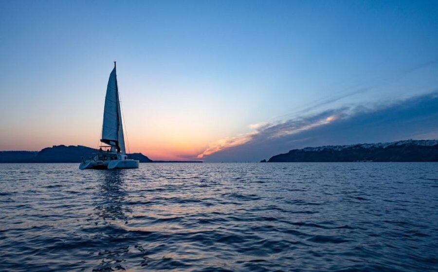 Santorini: Luxury Sunset Cruise with Dinner & Open Bar - Key moments worth marking on your mental map