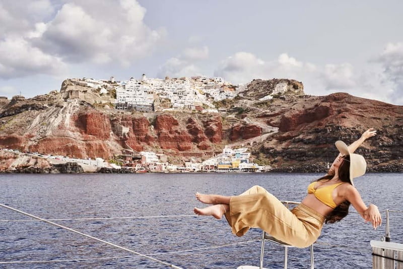 Santorini: Majestic Catamaran Cruise with Meal and Drinks - BBQ, Santorinian Wine, and the Open Bar That Actually Helps