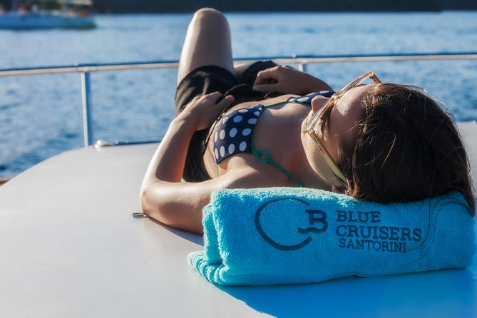Santorini: Motor Yacht Private Cruise with 5-Course Meal - Stop 3: The Santorini Volcano area, 30 minutes and no hiking