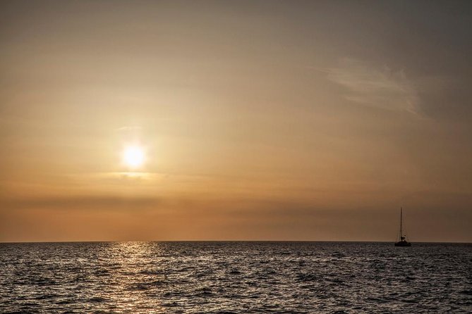 Santorini: Motor Yacht Sunset Cruise with 5-Course Dinner - The 5-course dinner: what it feels like on the water