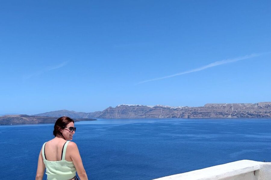 Santorini: Must-See Highlights Private Sightseeing Tour - Getting oriented in Thera, then up to Firostefani and the Fira bells