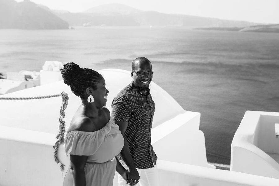 Santorini: Photo Shoot with a Private Vacation Photographer - What happens during the shoot: direction that feels natural