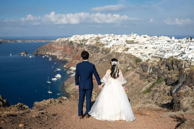Santorini: Photo Tour With Professional Photographer - The 3-Hour Van Tour: Oia, Imerovigli, and Black Sand Beach